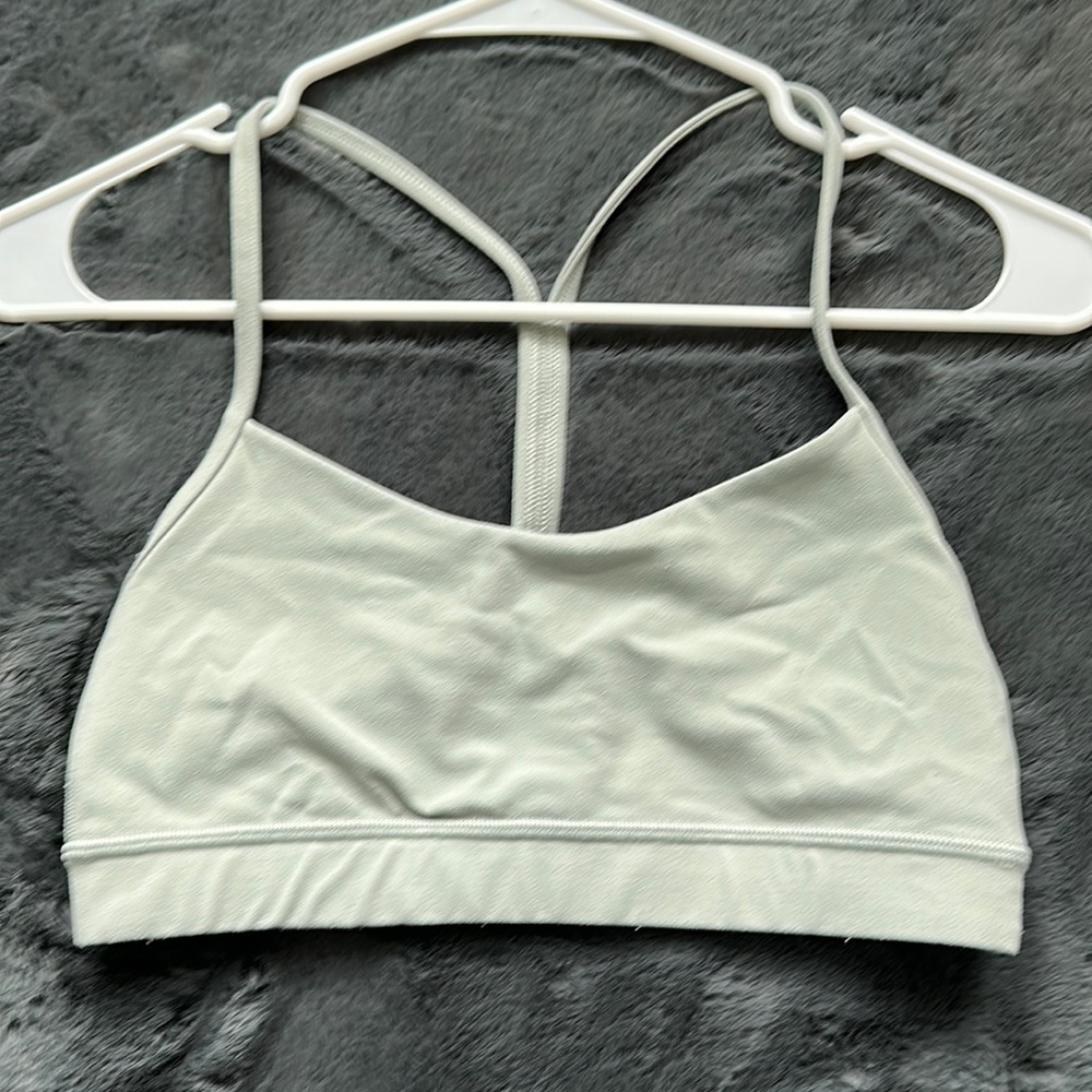 lululemon sports bra size 6